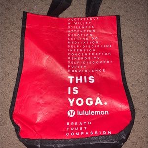 lulu lemon bag